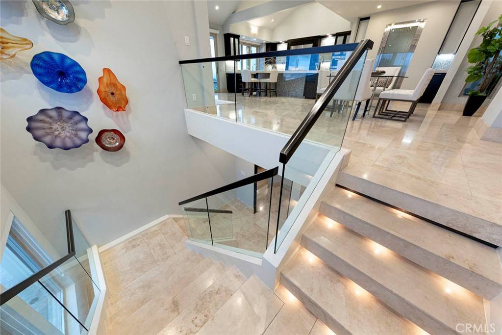 Newport Beach, CA 92660,9 Saint Tropez