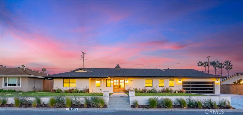North Tustin, CA 92705,12592 Singing Wood DR