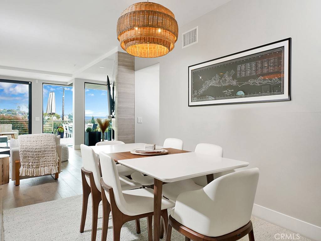 Laguna Beach, CA 92651,154 Cliff DR