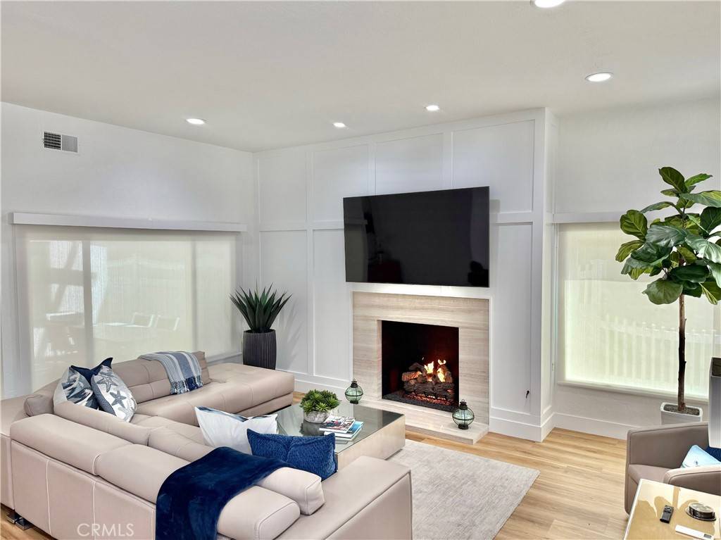 Newport Beach, CA 92662,222 Ruby AVE