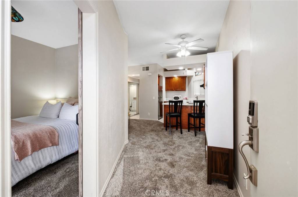 Huntington Beach, CA 92649,17191 Corbina LN #109