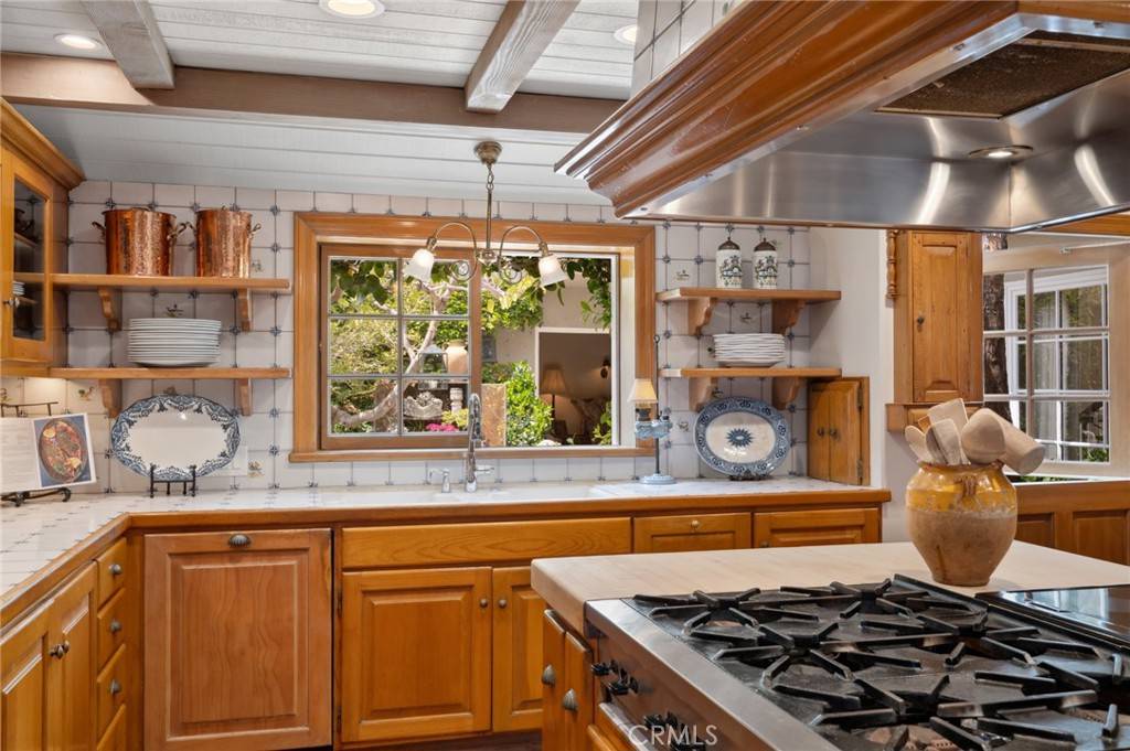 Newport Beach, CA 92663,133 Via Venezia