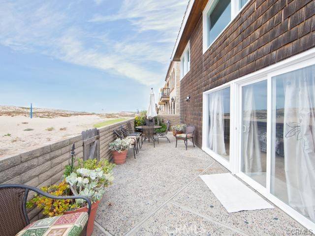 Newport Beach, CA 92661,1560 E Oceanfront