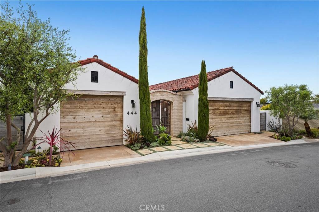 Corona Del Mar, CA 92625,444 De Sola