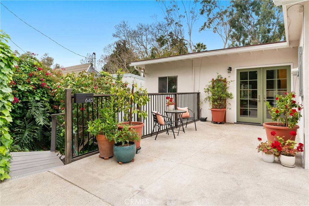 Laguna Beach, CA 92651,645 Griffith WAY