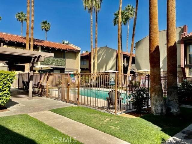 La Quinta, CA 92253,51080 Eisenhower #24
