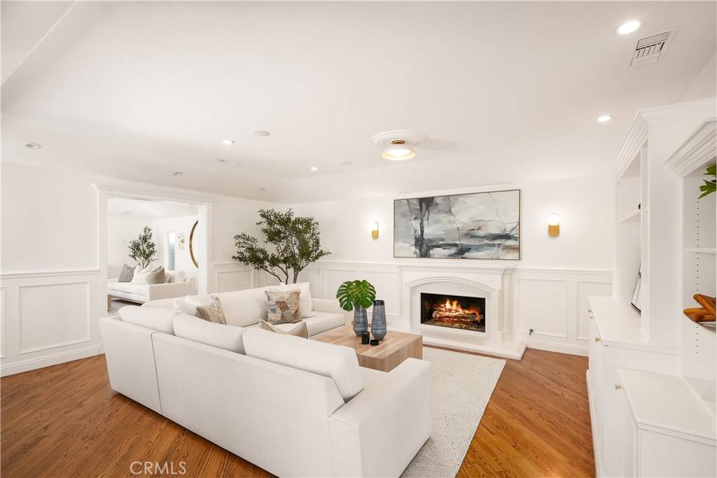 Corona Del Mar, CA 92625,1843 Seadrift DR