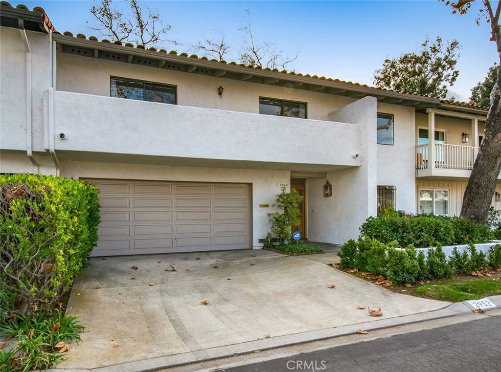 Newport Beach, CA 92660,2952 Quedada