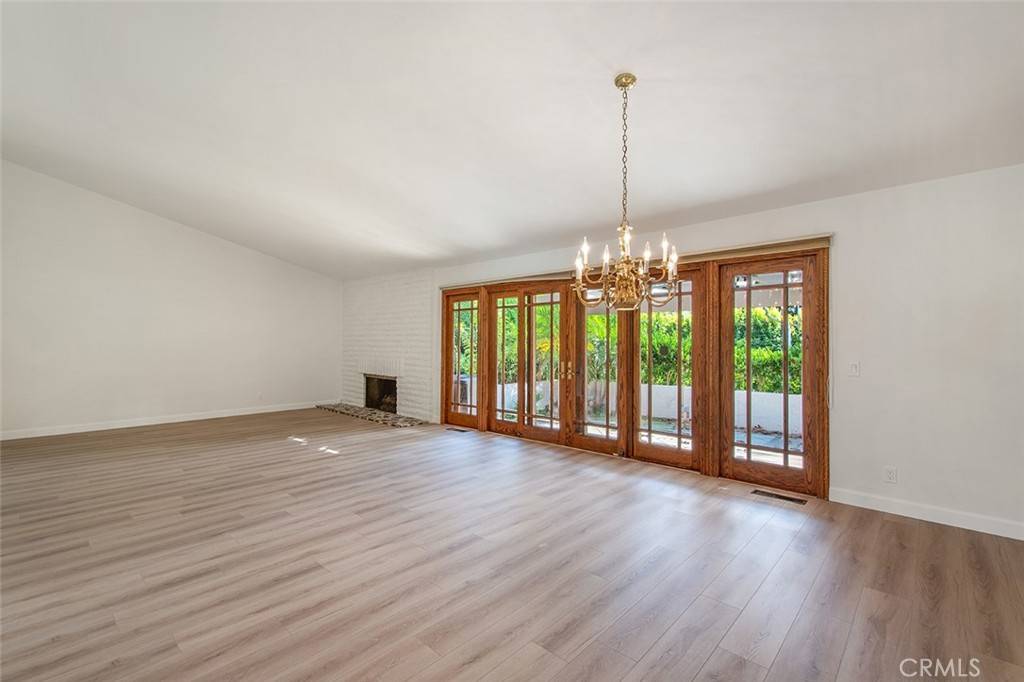 Newport Beach, CA 92660,2952 Quedada