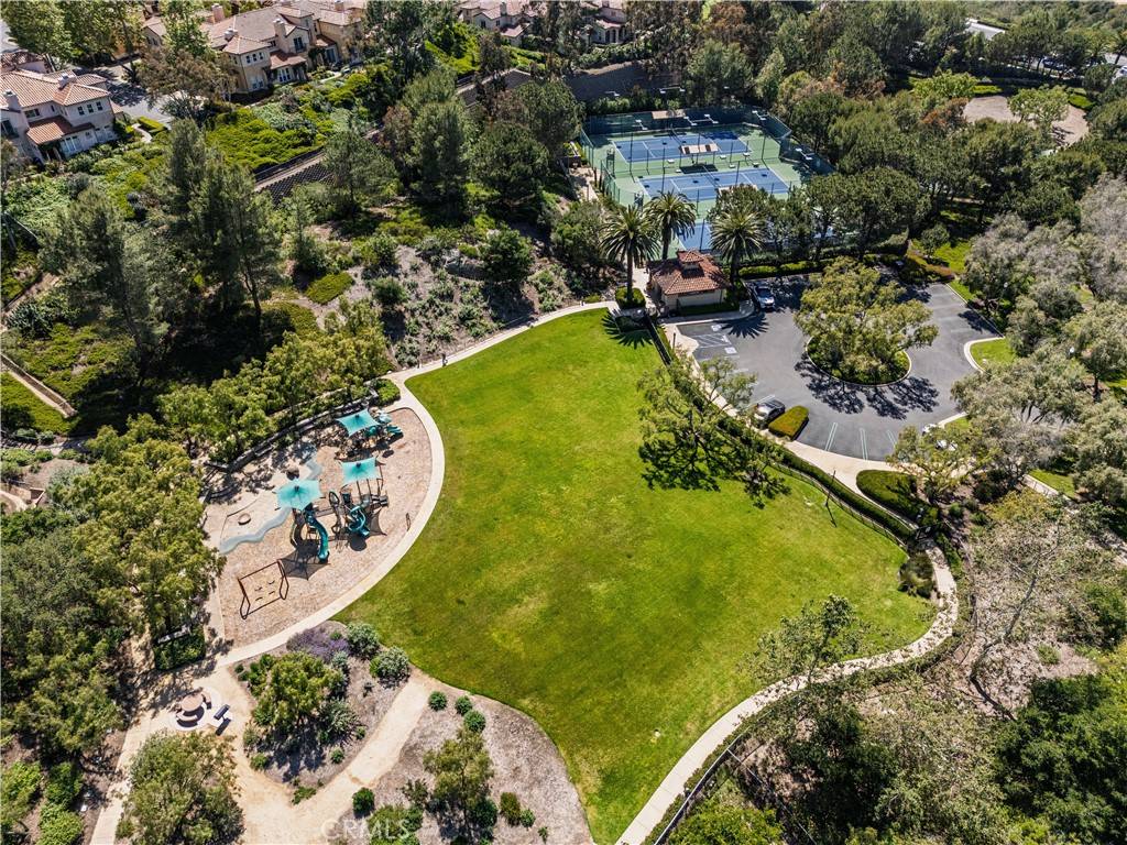 Newport Coast, CA 92657,15 Tivoli CT