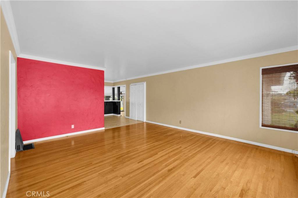 Los Alamitos, CA 90720,4662 Howard AVE