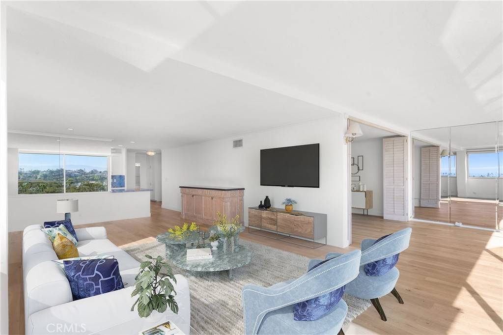 Newport Beach, CA 92663,611 Lido Park DR ##8D