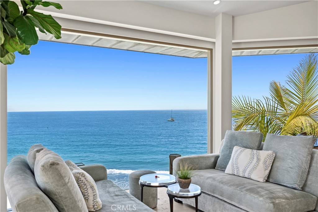 Laguna Beach, CA 92651,88 Emerald