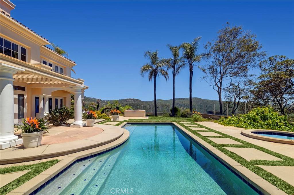 Newport Coast, CA 92657,18 Morning View DR