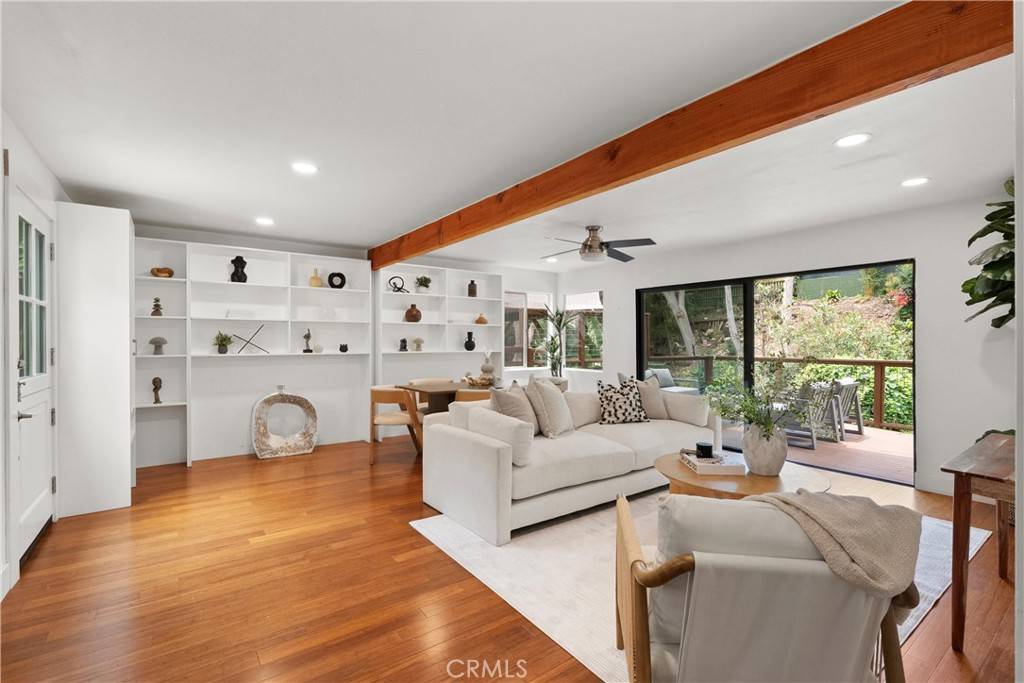 Laguna Beach, CA 92651,645 Griffith WAY