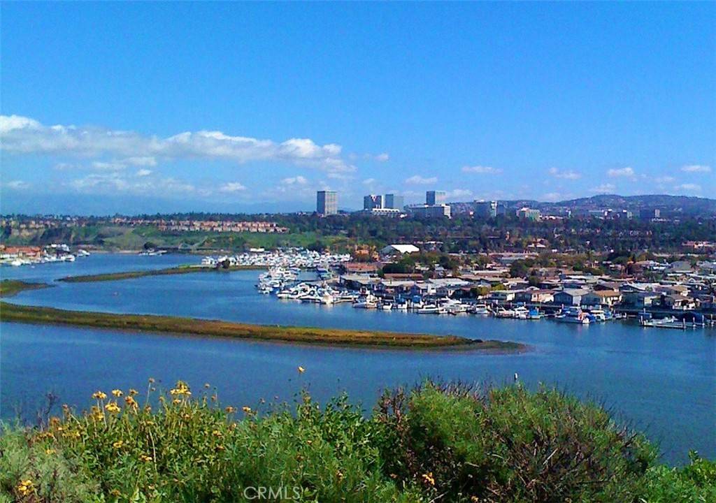 Newport Beach, CA 92660,50 Saratoga