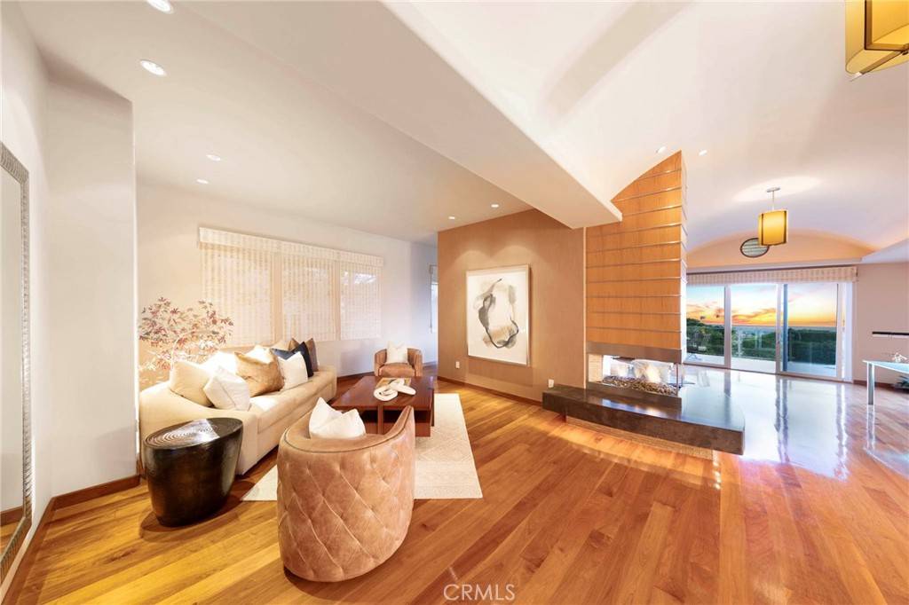 Newport Beach, CA 92660,3 Harbor Ridge DR