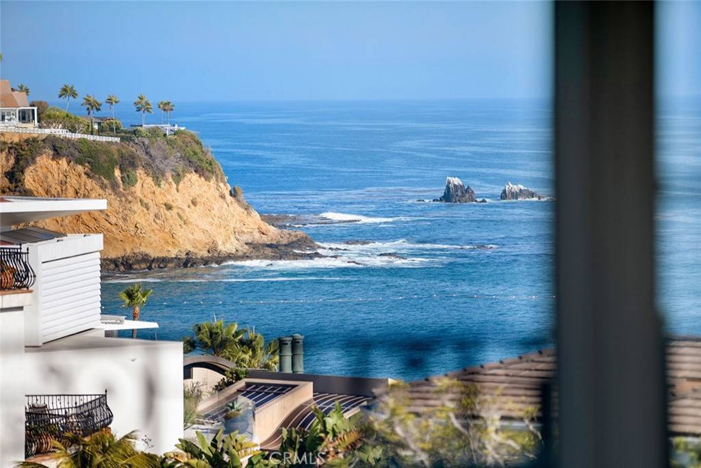 Laguna Beach, CA 92651,121 Emerald Bay