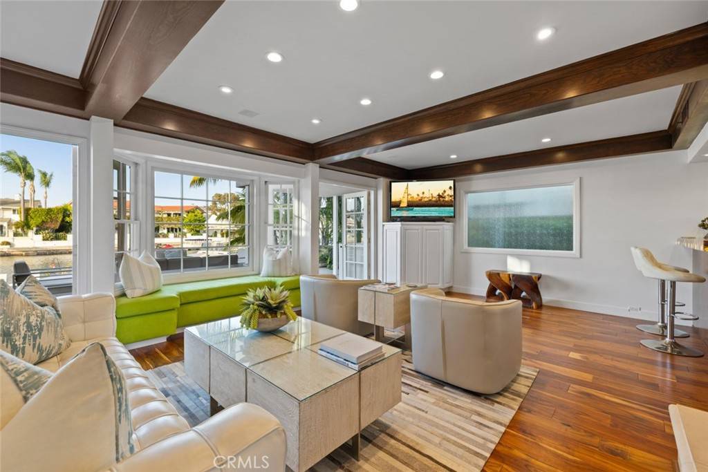 Newport Beach, CA 92660,218 Evening Star LN