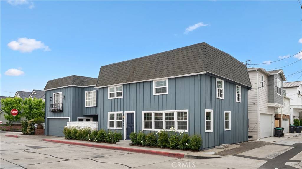 Newport Beach, CA 92662,227 Coral AVE