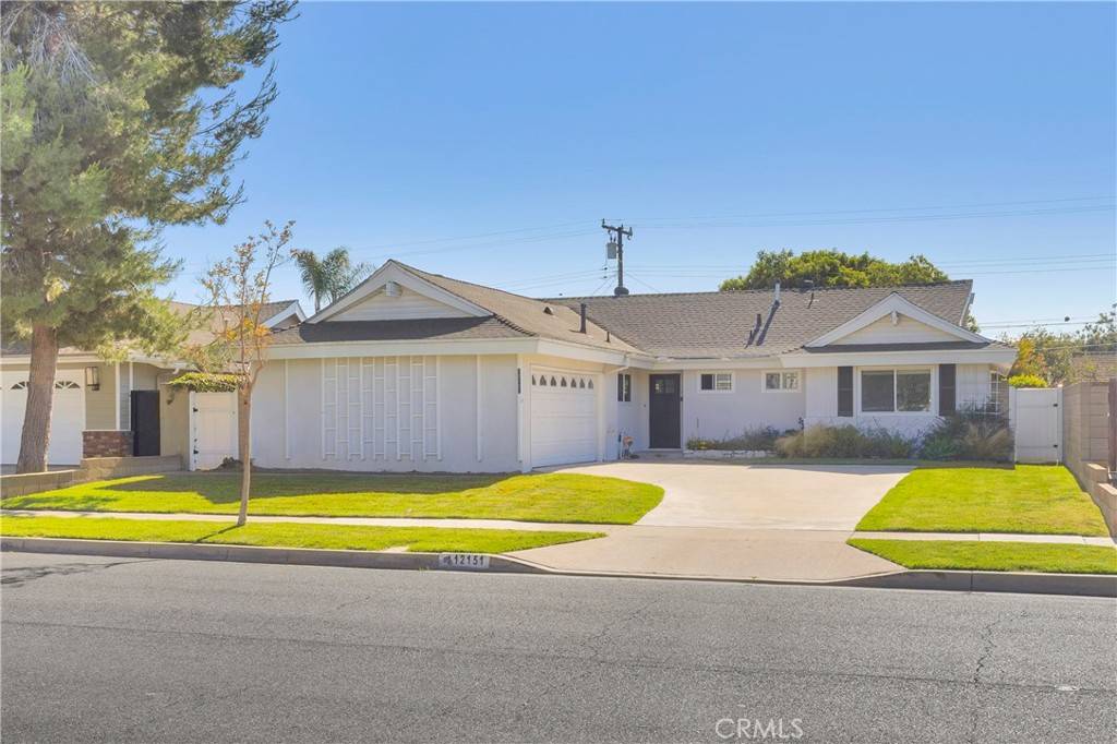 Los Alamitos, CA 90720,12151 Reagan ST