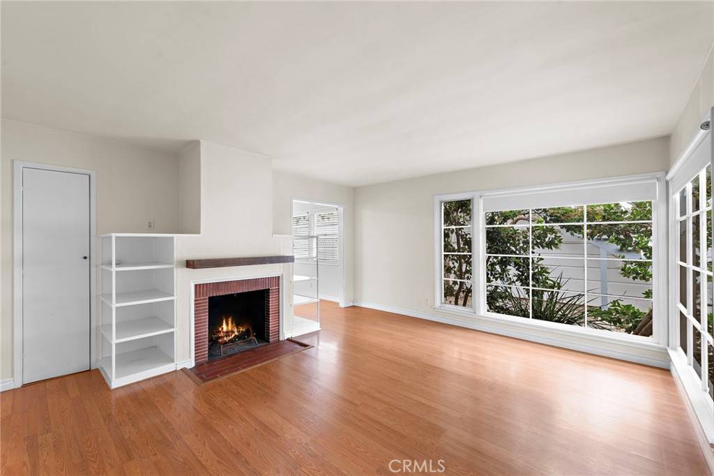 Corona Del Mar, CA 92625,614 Marguerite AVE #A