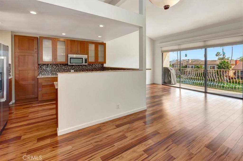 Carlsbad, CA 92008,4637 Park DR #12