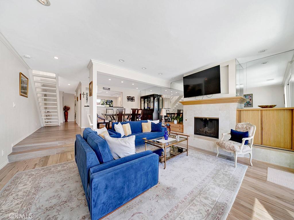 Huntington Beach, CA 92649,3512 Bravata DR