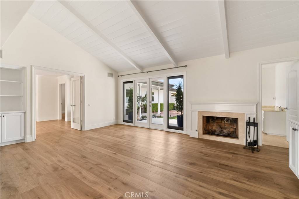 Corona Del Mar, CA 92625,1520 Sandcastle DR