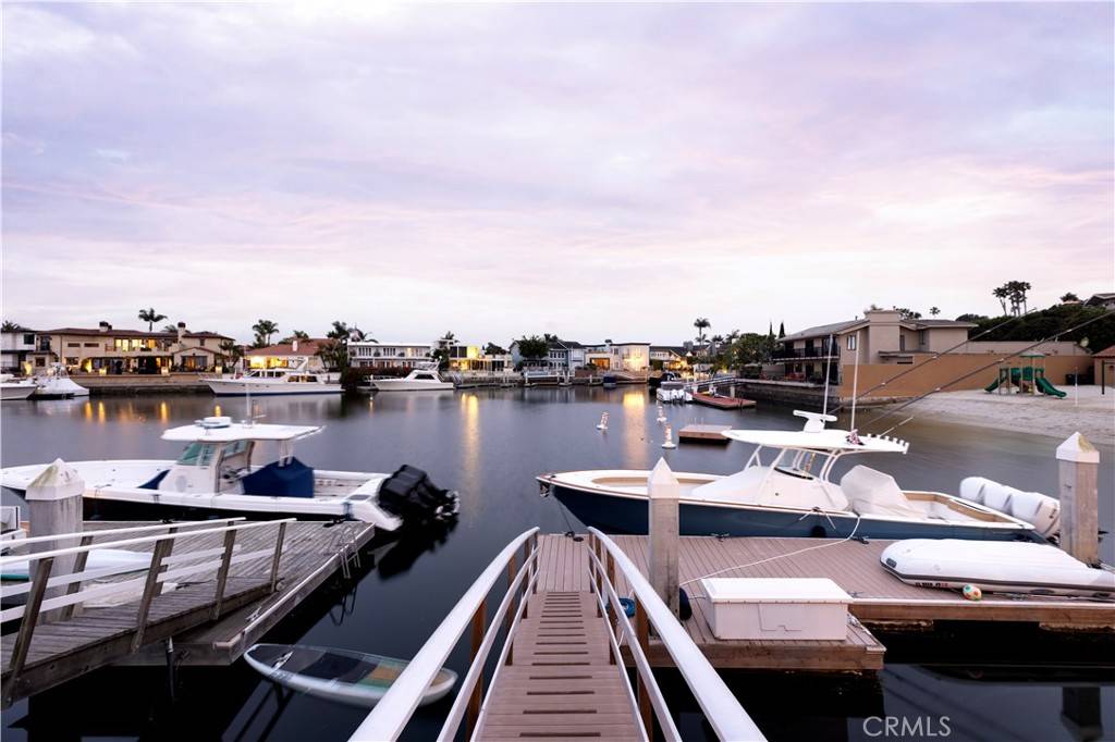 Newport Beach, CA 92660,419 Evening Star LN