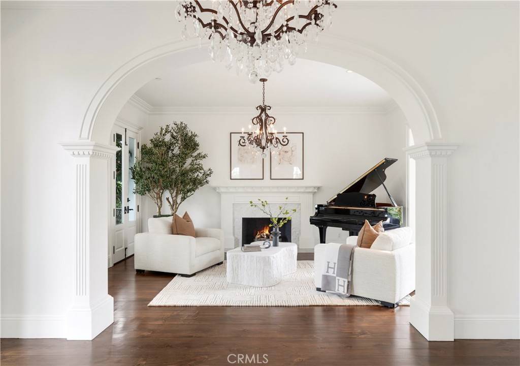 Newport Beach, CA 92663,321 Fullerton AVE