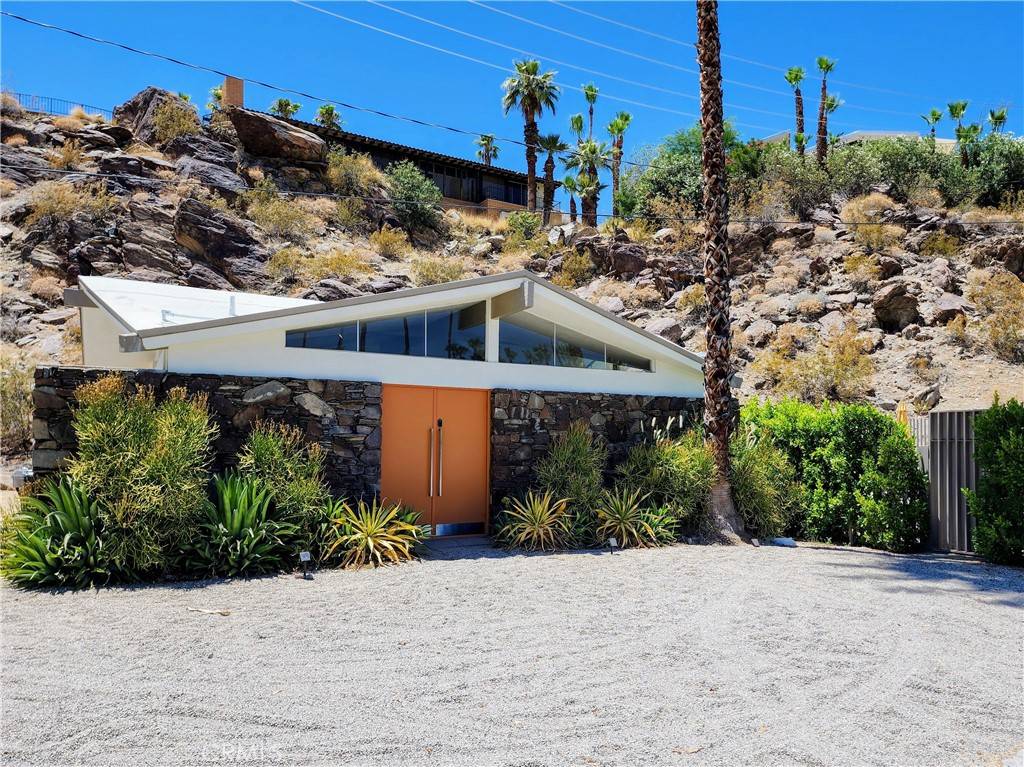 Palm Springs, CA 92264,2499 S Palm Canyon DR