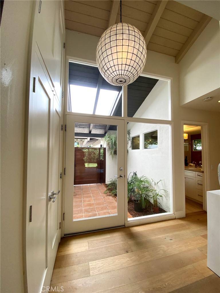 Newport Beach, CA 92660,1951 Vista Caudal