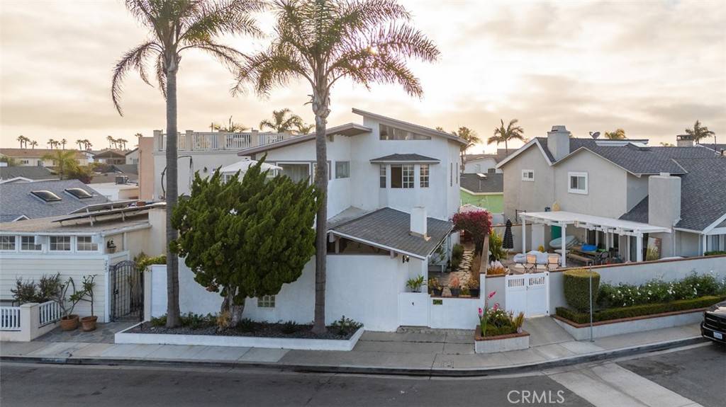 Newport Beach, CA 92663,259 62nd