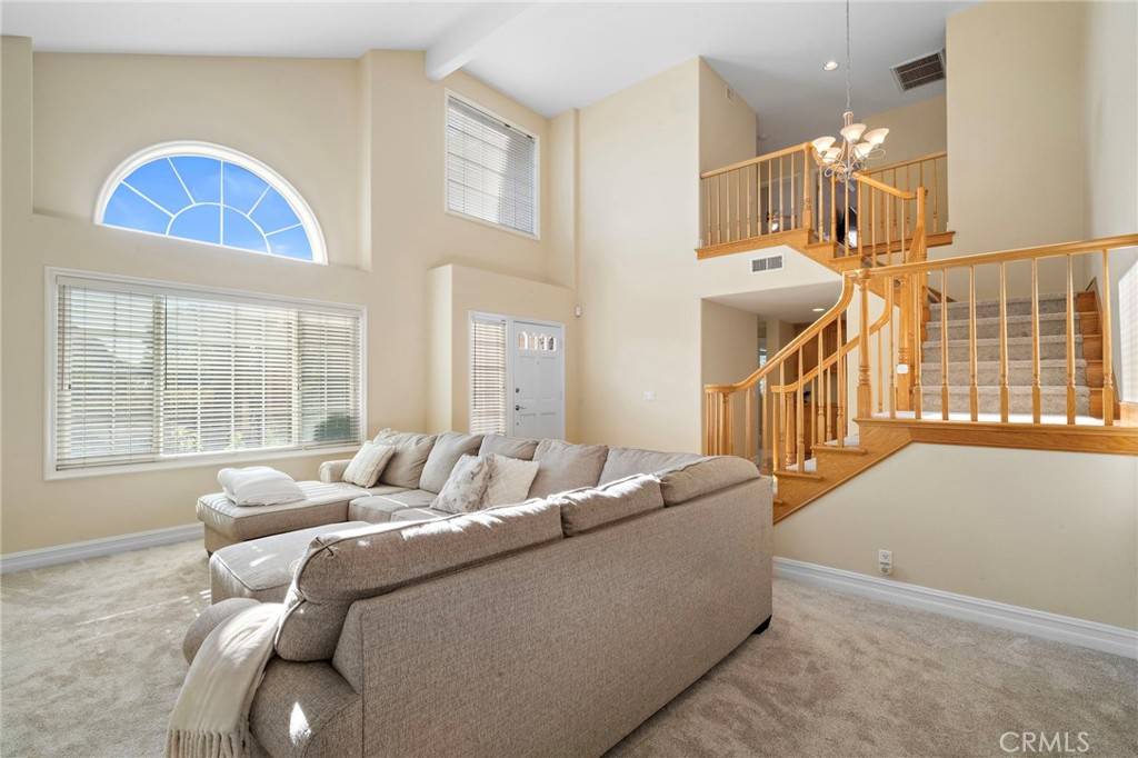 Orange, CA 92867,2811 N Roxbury ST