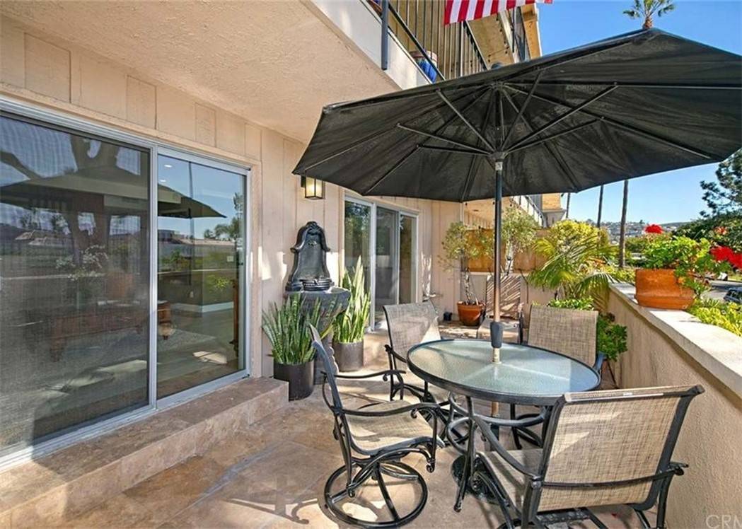 Laguna Beach, CA 92651,280 Cliff Dr. #1
