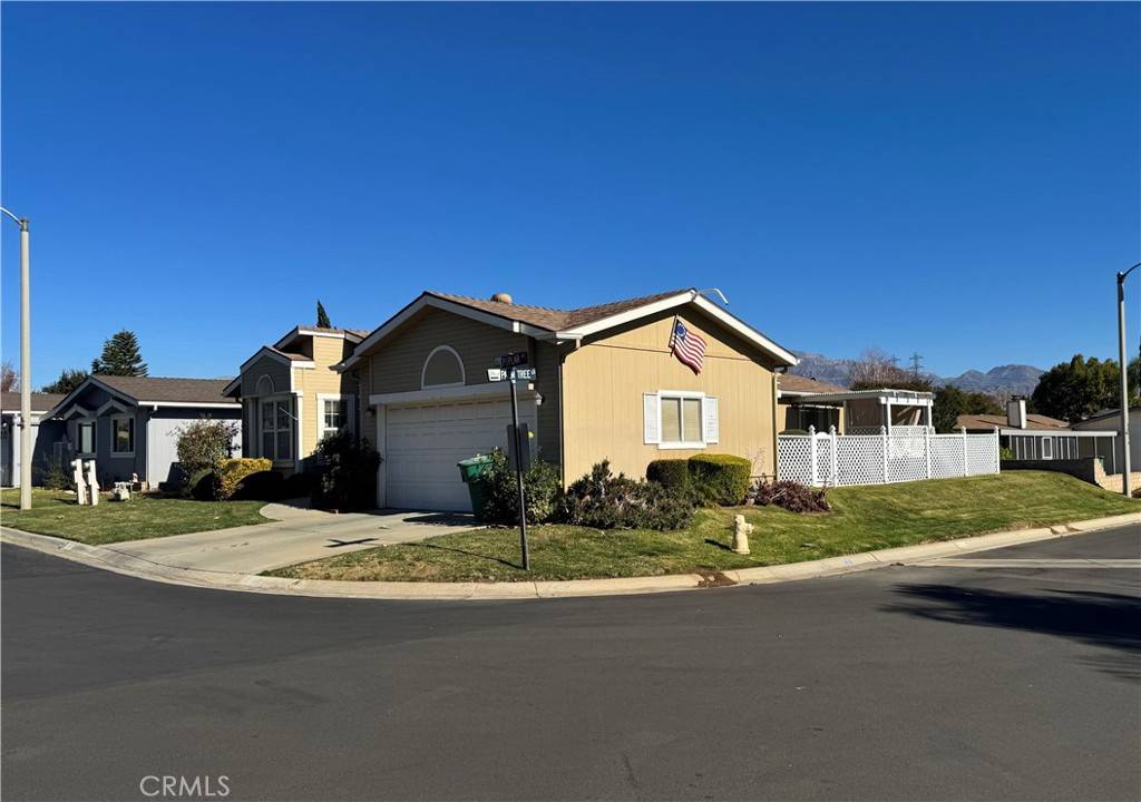 Calimesa, CA 92320,10961 Desert Lawn DR #281