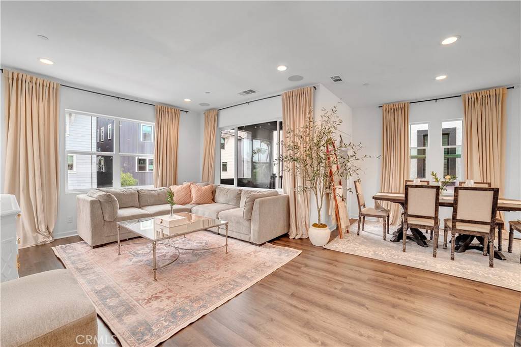 Costa Mesa, CA 92627,516 Caleigh LN
