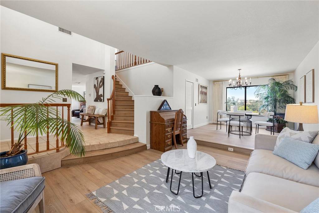 Diamond Bar, CA 91765,22074 Cedardale DR