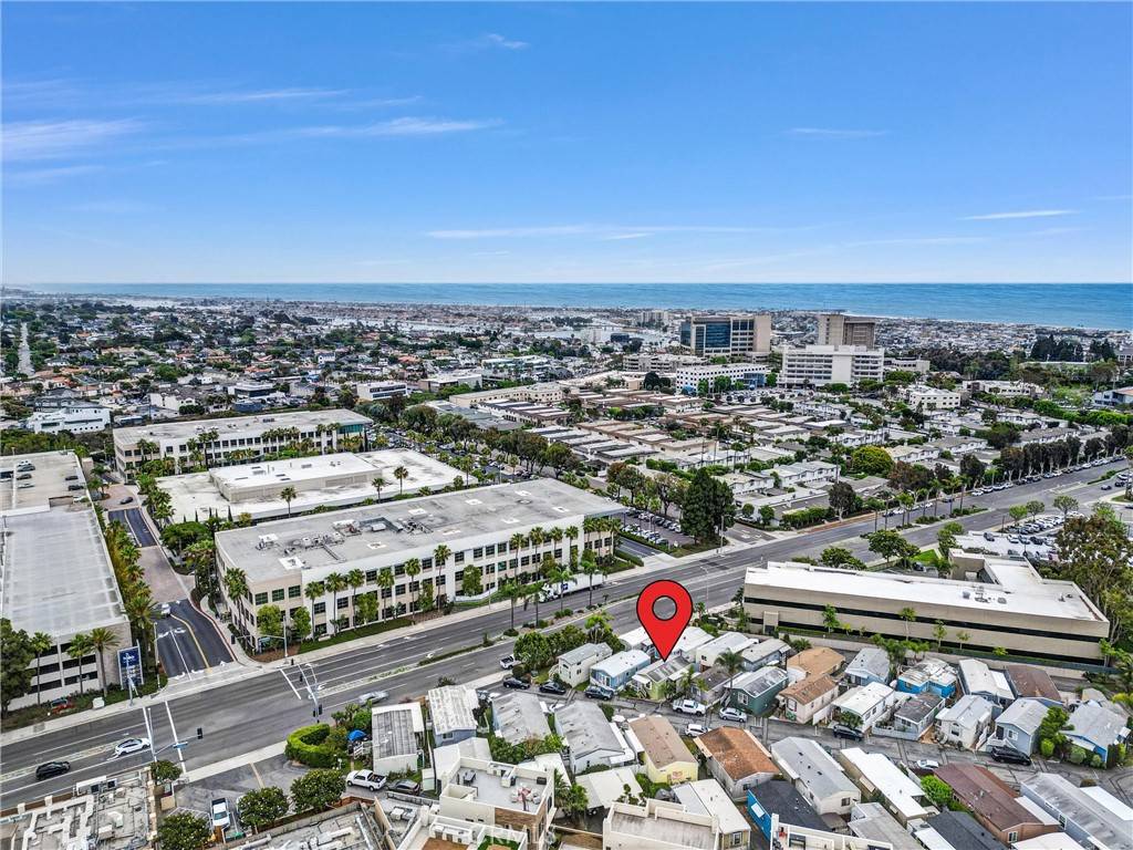 Newport Beach, CA 92663,1535 Superior AVE #7