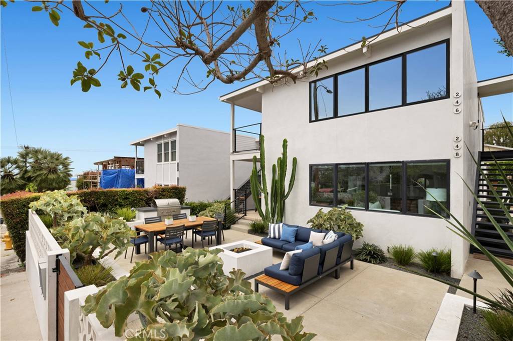 Laguna Beach, CA 92651,246 Fairview ST