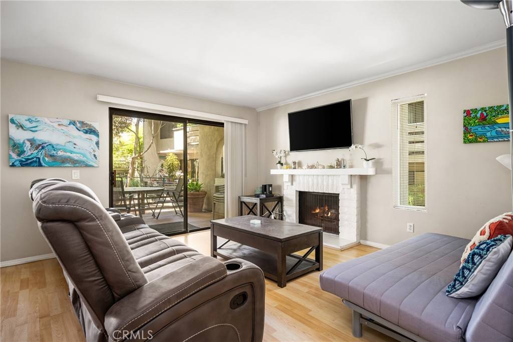 Costa Mesa, CA 92627,400 Brighton Springs