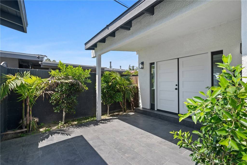 Anaheim, CA 92804,837 S Magnolia AVE
