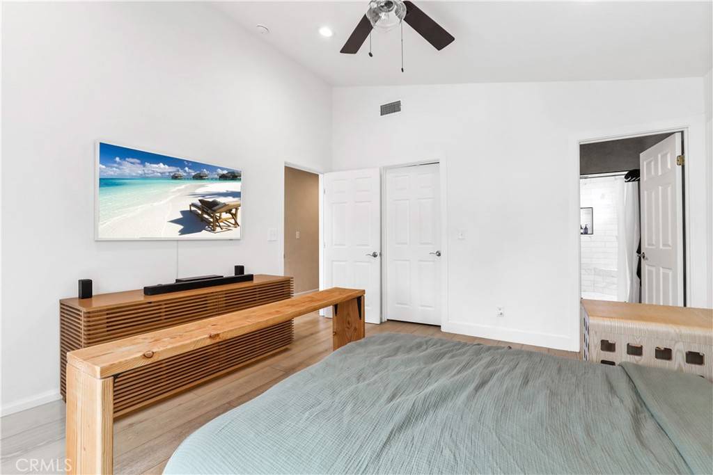 8462 Hillhead DR Huntington Beach, CA 92646