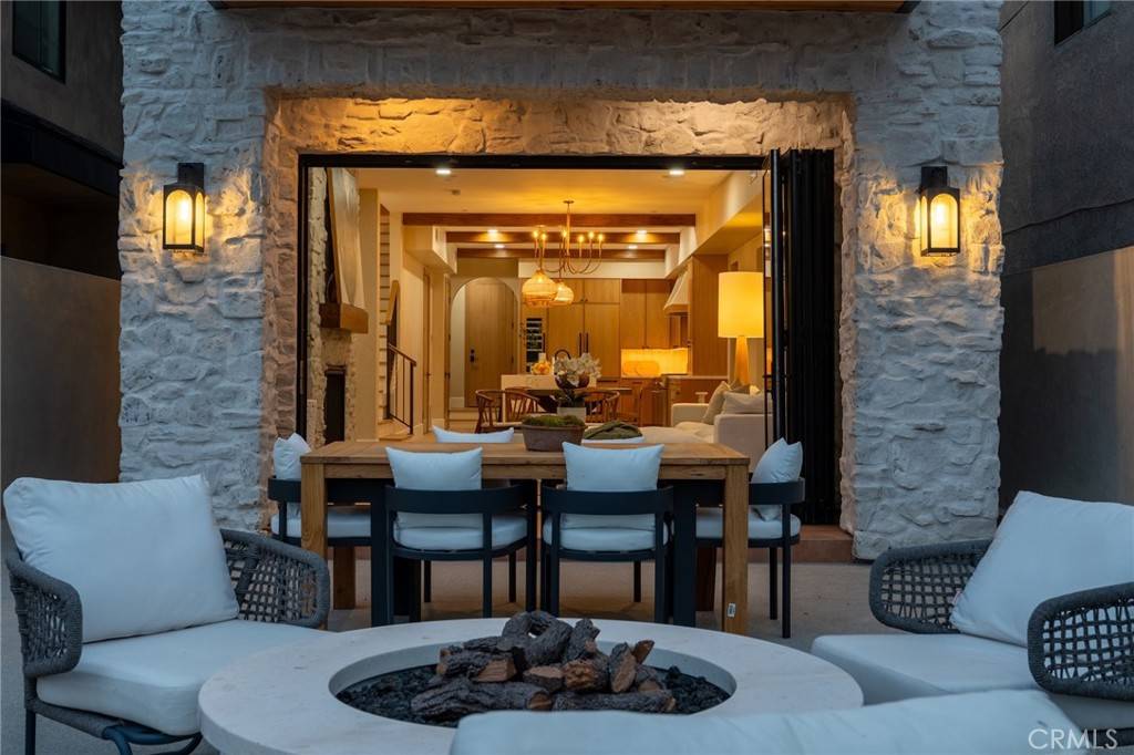 Huntington Beach, CA 92648,506 12th