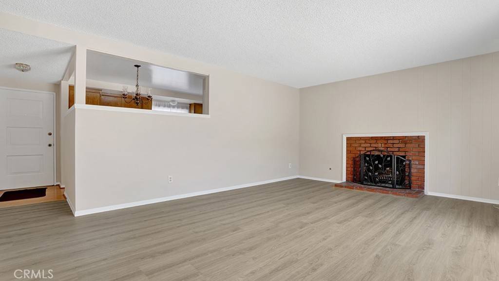 Huntington Beach, CA 92649,5892 Raphael DR
