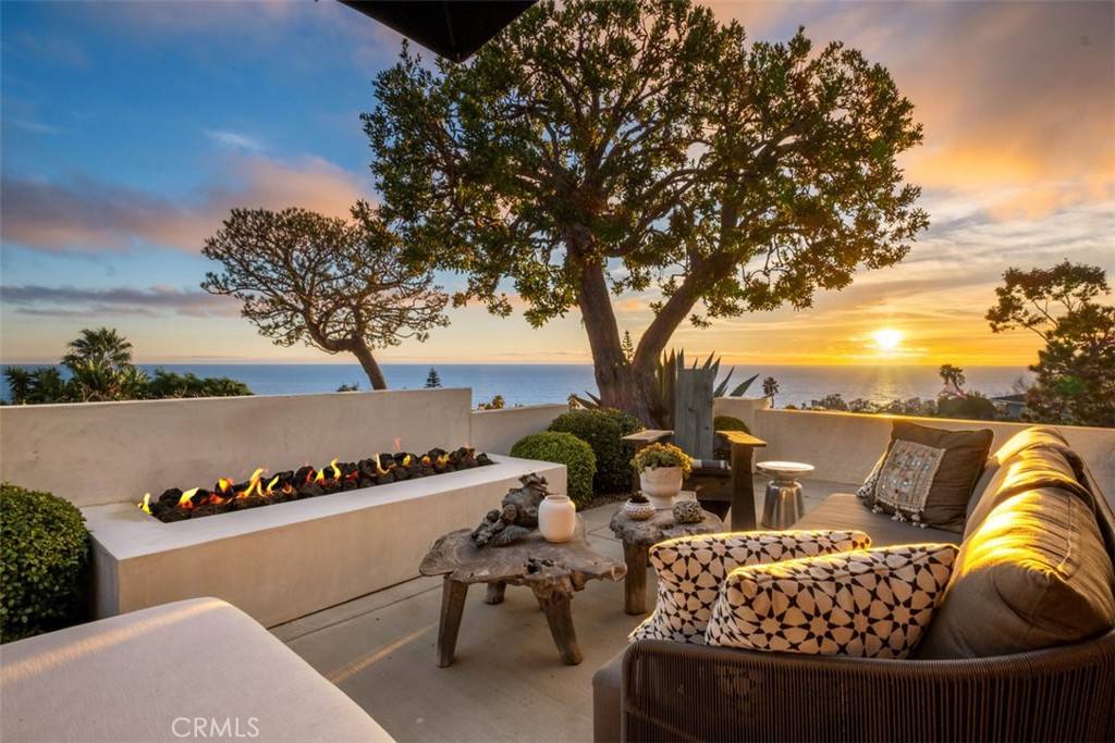 Laguna Beach, CA 92651,21611 Ocean Vista DR