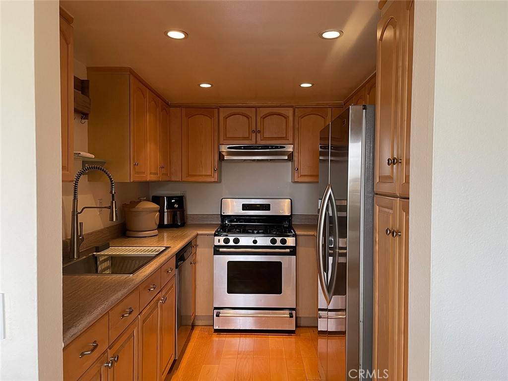 Costa Mesa, CA 92627,1008 Nancy LN #1008