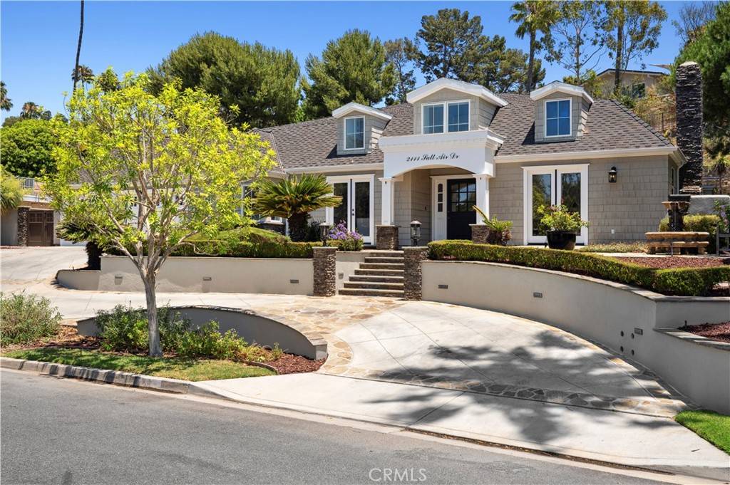 North Tustin, CA 92705,2111 Salt Air DR