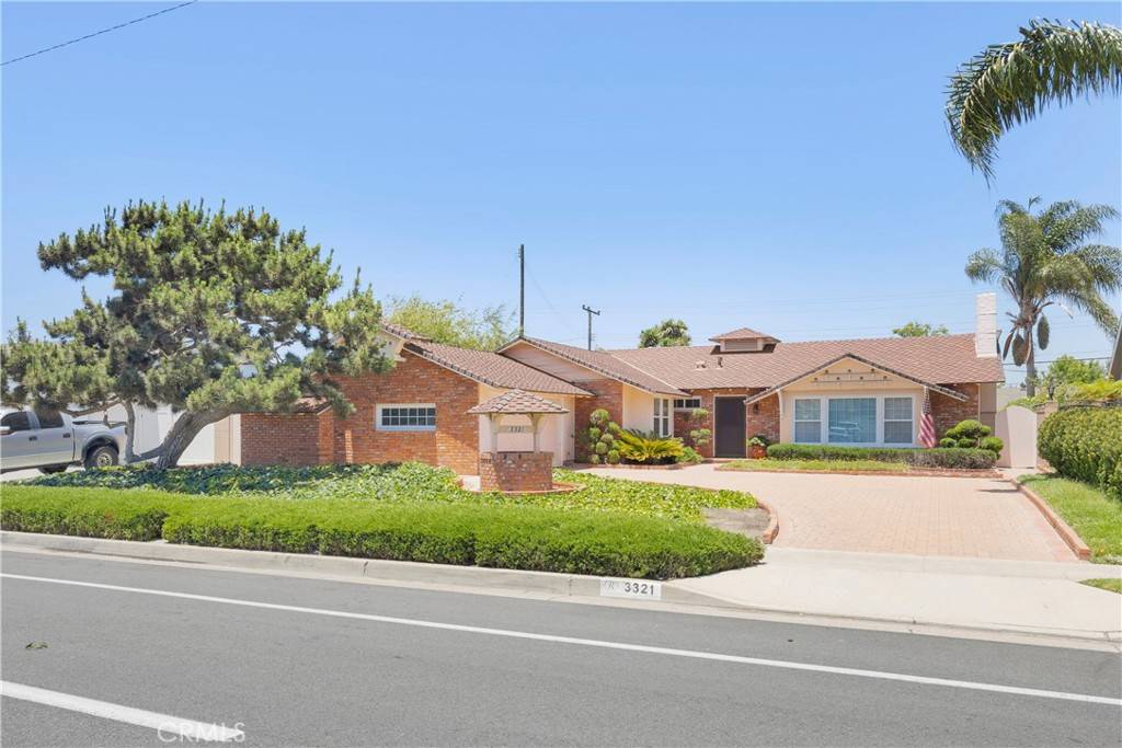 Los Alamitos, CA 90720,3321 Orangewood AVE